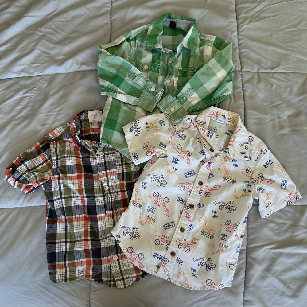 Lot of 3 Boy’s Button-Up Shirts- 1 Baby Gap, 1 Old Navy, 1 Crazy 8 in Size 4T